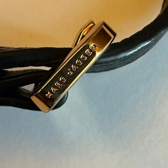 Marc Jacobs Black Pebbled Leather Crossbody Bag - Picture 4 of 9